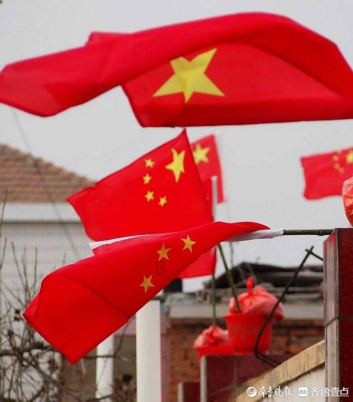 猪腰子放在冰箱里表面黑了有点黑有点臭能吃吗游戏画面